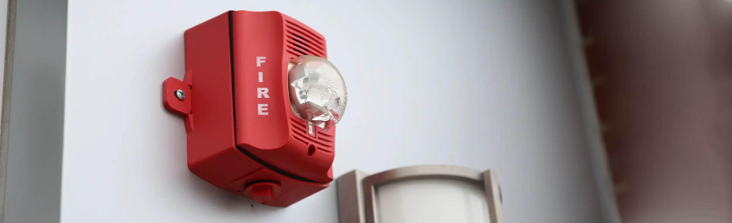 مكونات انظمة انذار الحريق